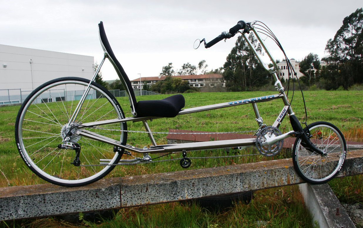 recumbent kickstand